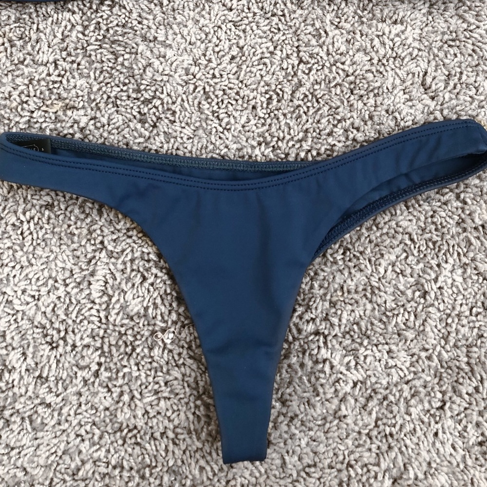 Ari blueberry bottoms ON HOLD